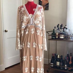 NWT Lace boho dress with nude lining
